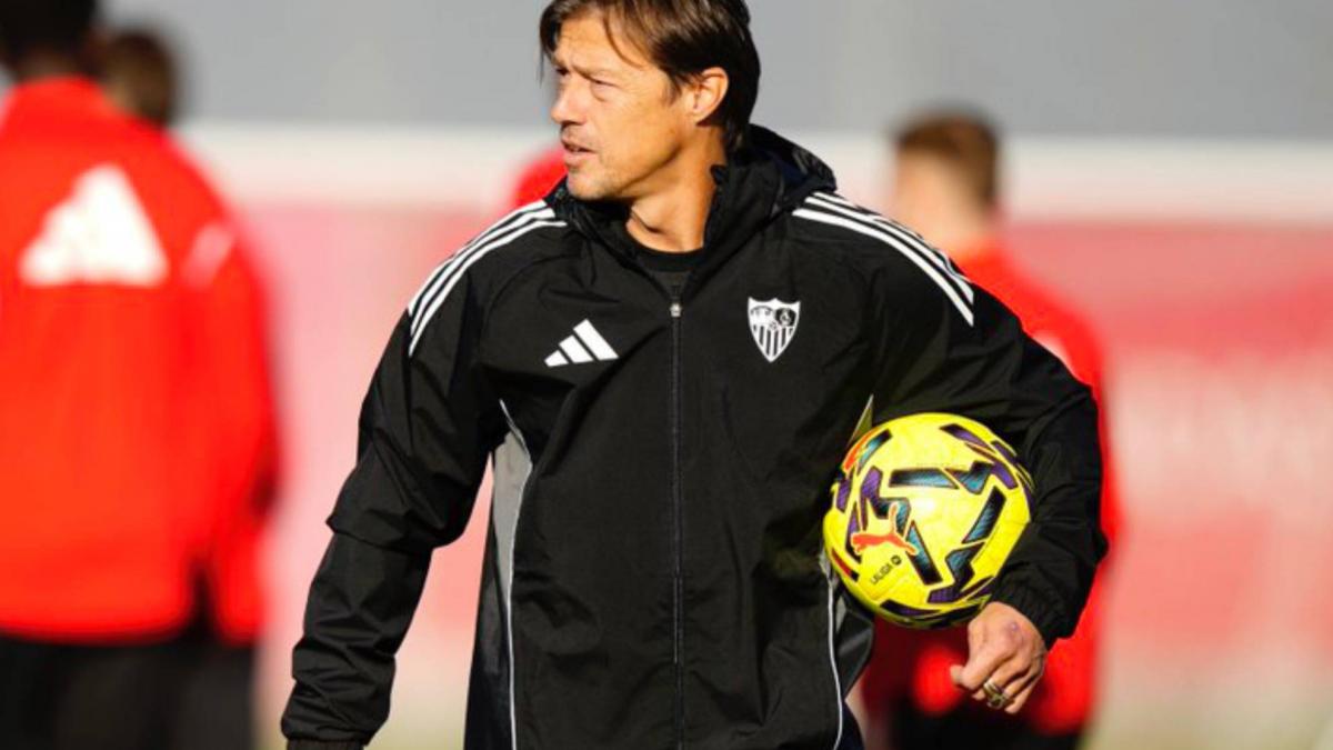 El Sevilla, con la mente en Valencia y pendiente de Juanlu