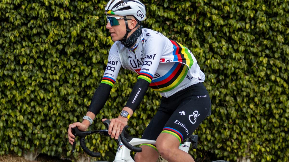 Tadej Pogacar apunta a su quinto Tour de Francia y a los Monuments en 2026