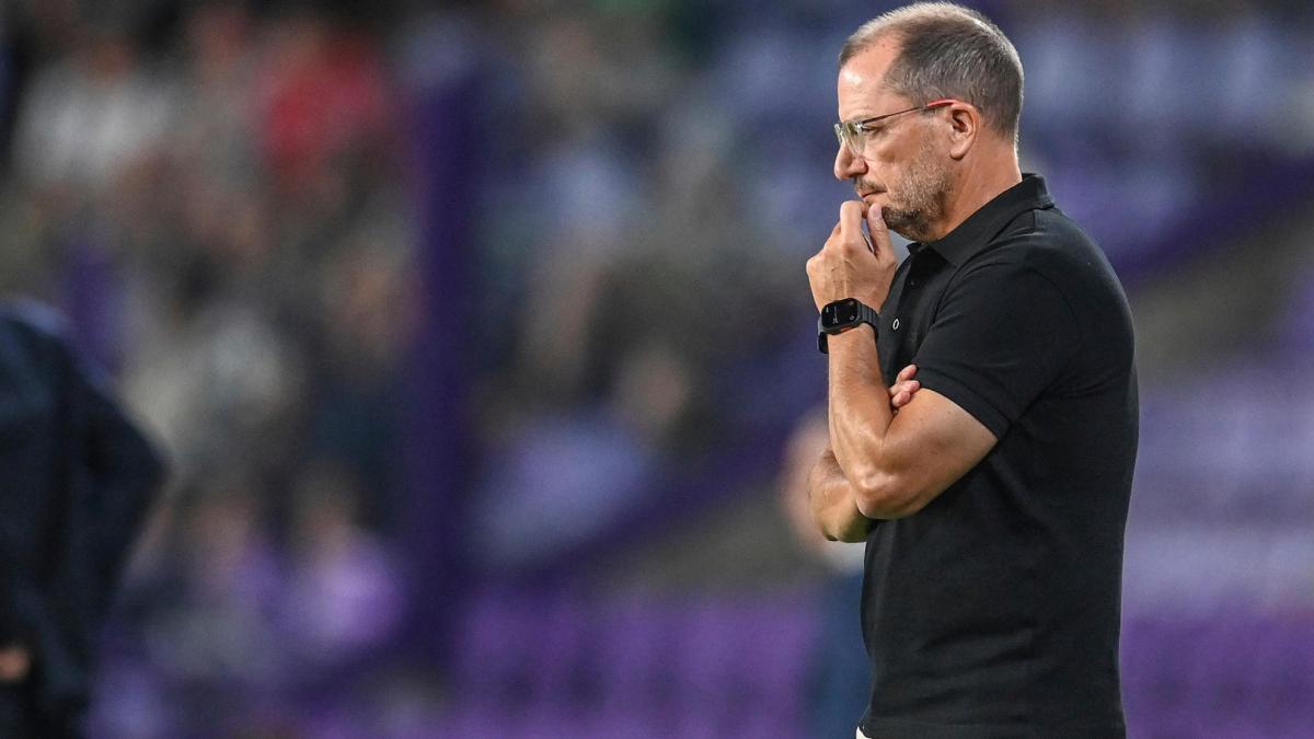 El Ceuta responde a Luis García:  Todos nuestros viajes son de 14 horas... 