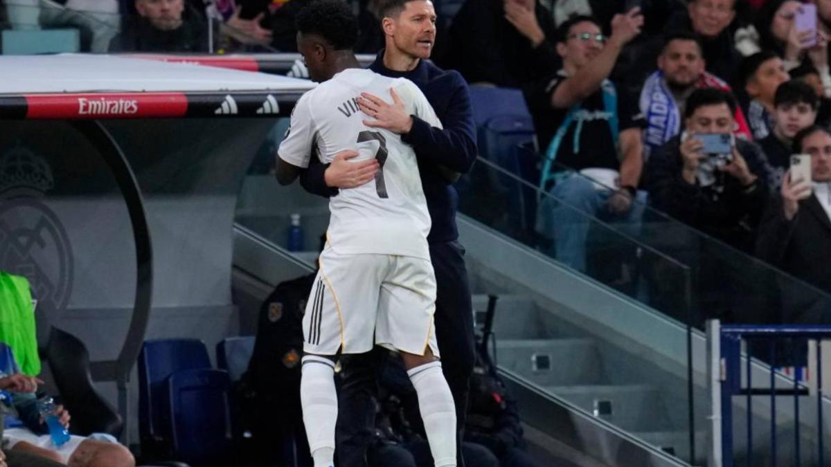 "Al Bernabéu se le atraganta el turrón"