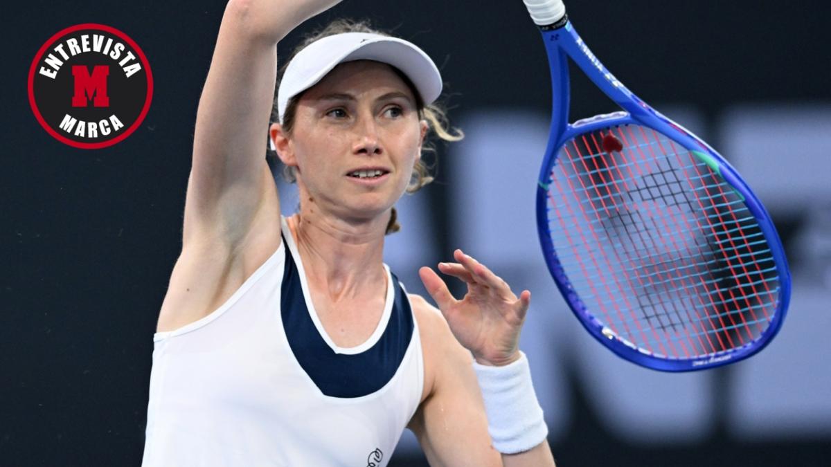 Cristina Bucsa juega con su línea de ropa:  Tengo una costurera en Cantabria que me hace los conjuntos 