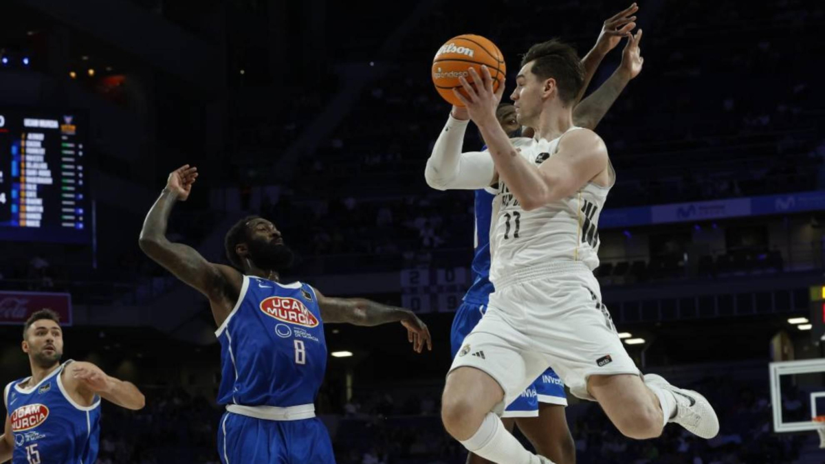 Hezonja tỏa sáng trong trận đấu lịch sử