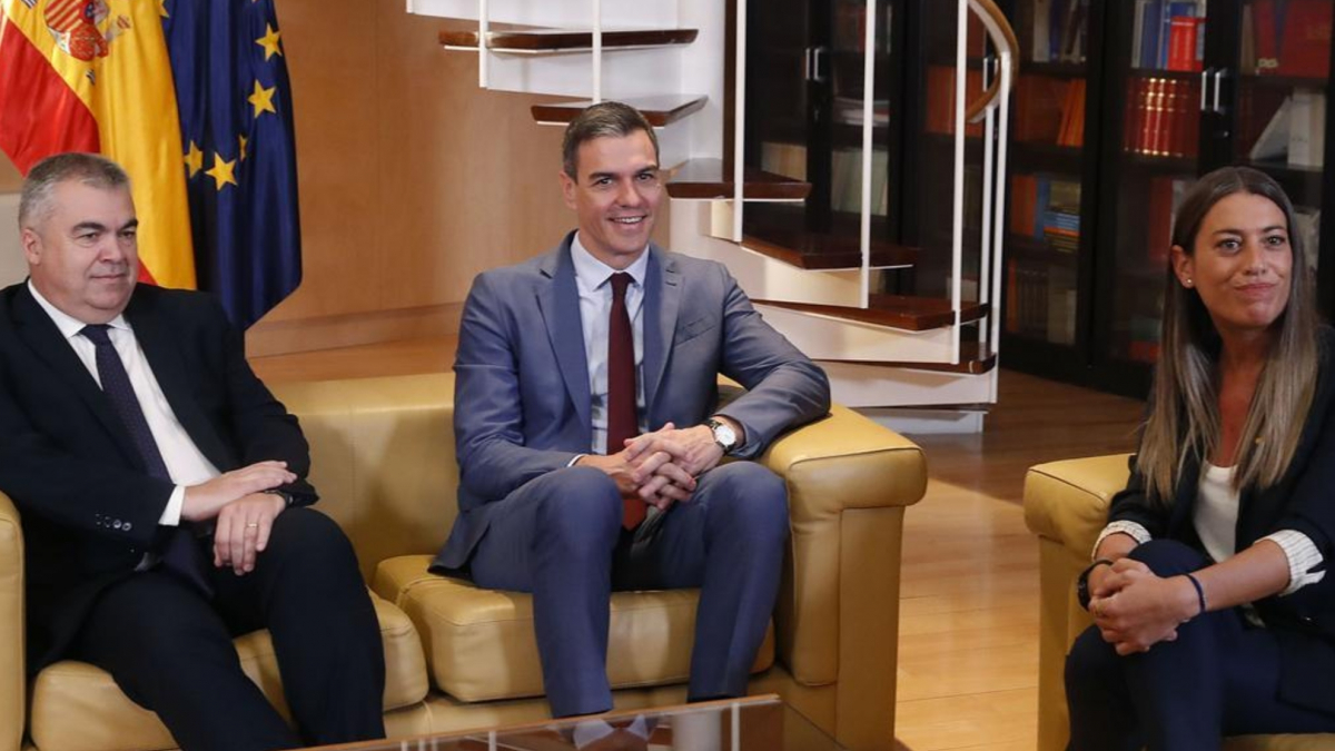 Pedro Sánchez y el PSOE llegan a un acuerdo con Junts y ERC: la ley de ...