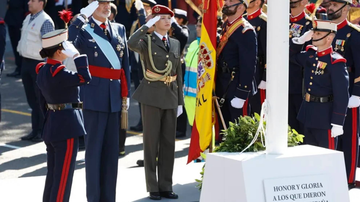 Cuánto cobra un soldado del Ejército de España: rango y salario de los
