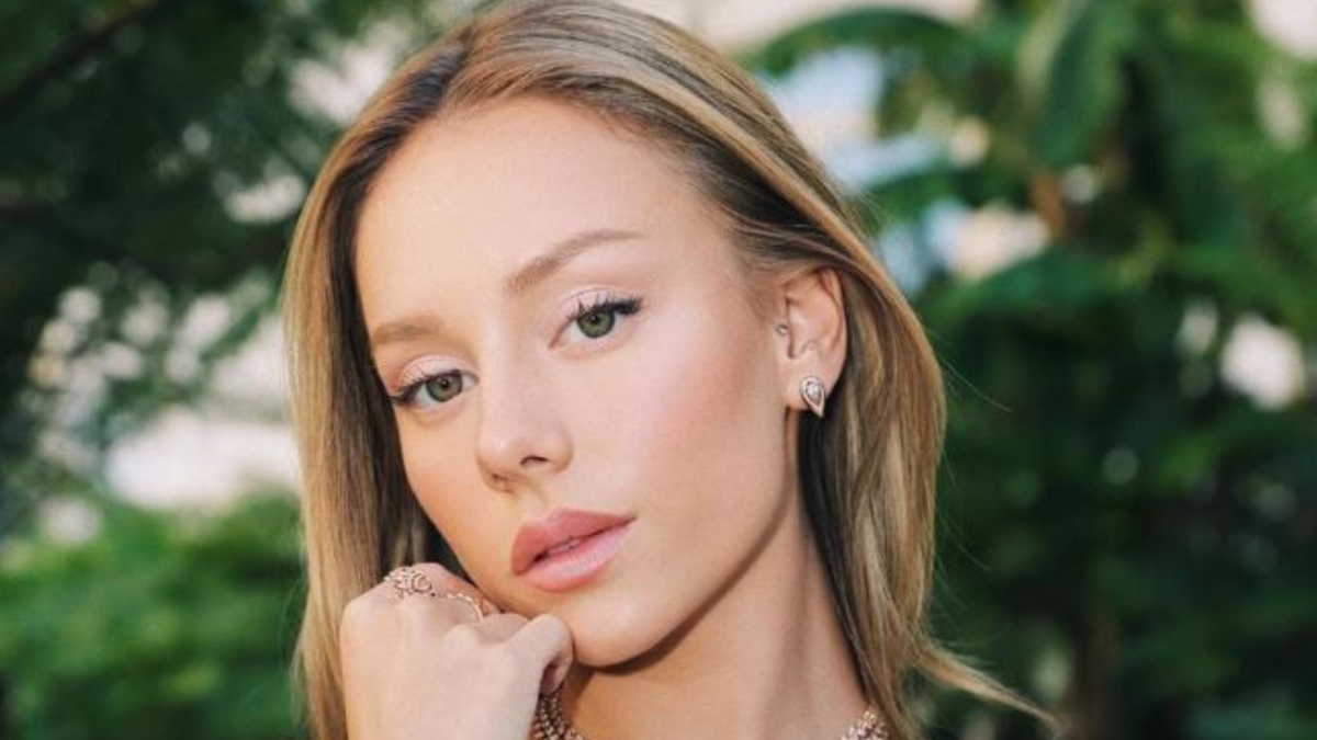 Ester Expósito se convierte en la protagonista del último concierto de
