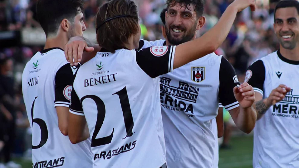 Fijado el calendario y los horarios de los playoffs de ascenso de ...