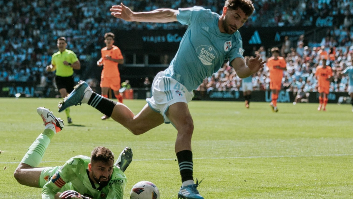 Javi Rueda es el único cedido que podría entrar en los planes