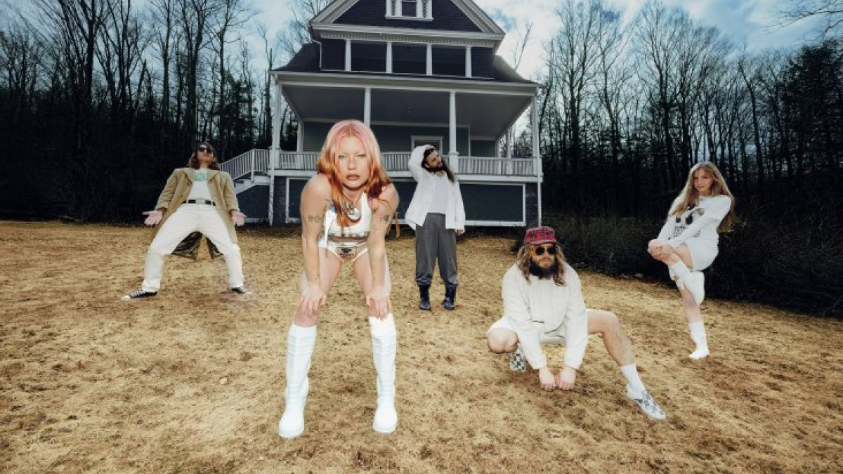 Wet Leg regresan con su nuevo álbum, 'Moisturizer'