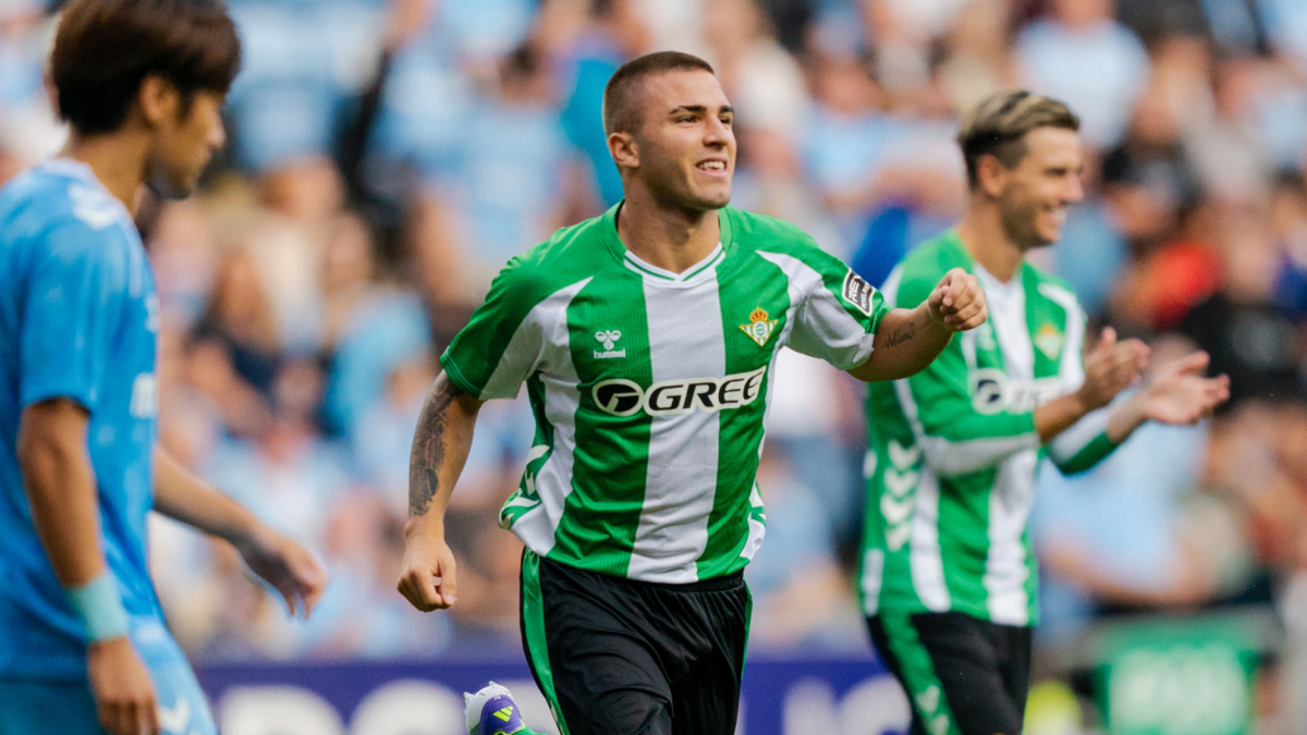  Pablo García: &quot;Desde que empecé a jugar al fútbol, estaba obsesionado con el gol&quot; 