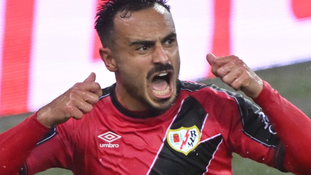 Rayo Withango Álvaro y Batalla reservan el billete del Rayo a la Conference
