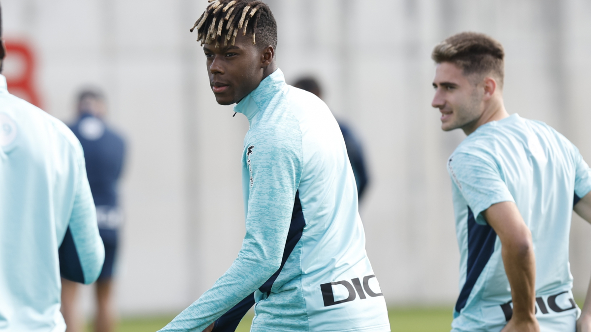  Nico descansa antes de la batalla y Valverde acelera a Robert Navarro 