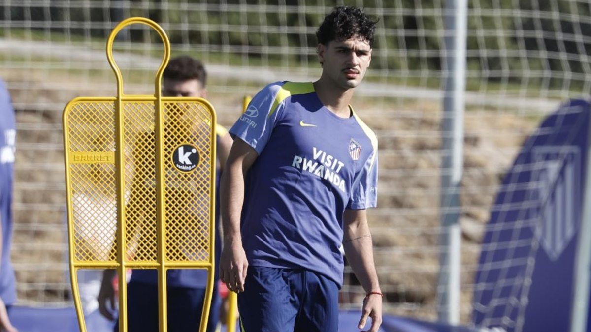  Cardoso se resiente y deja el entrenamiento 