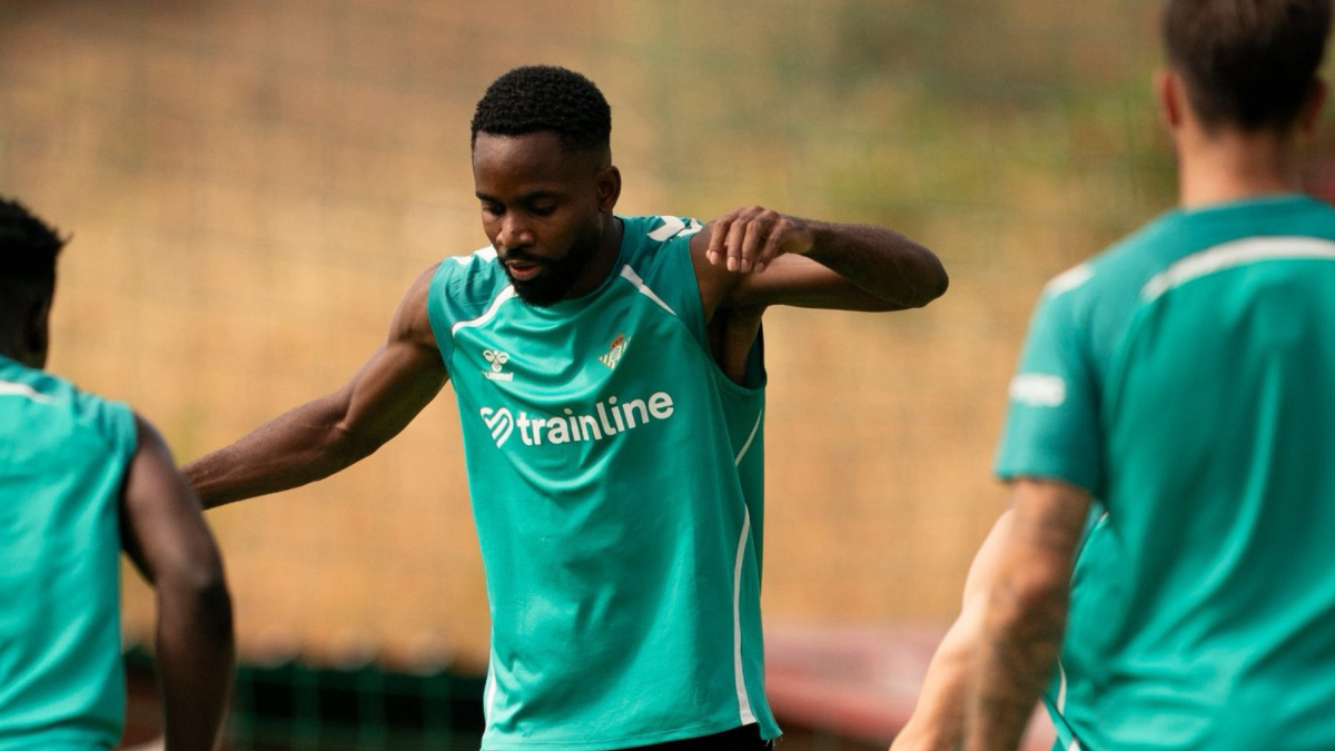  Bakambu regresa a última hora, pero no estará ante su exequipo 