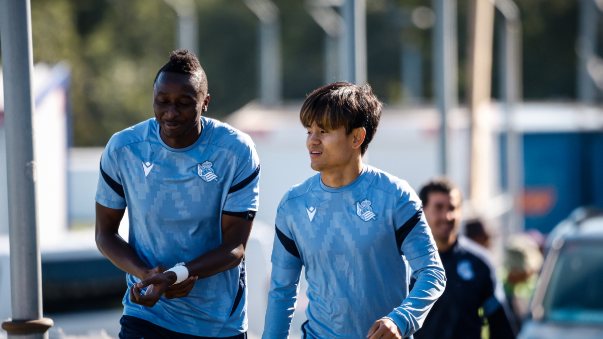  Sergio ya tiene a Kubo pero la recaída de Óskarsson le impide el pleno de futbolistas 