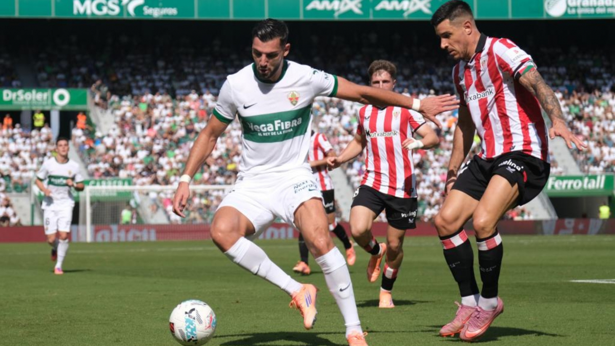  Indignación arbitral en el Elche 