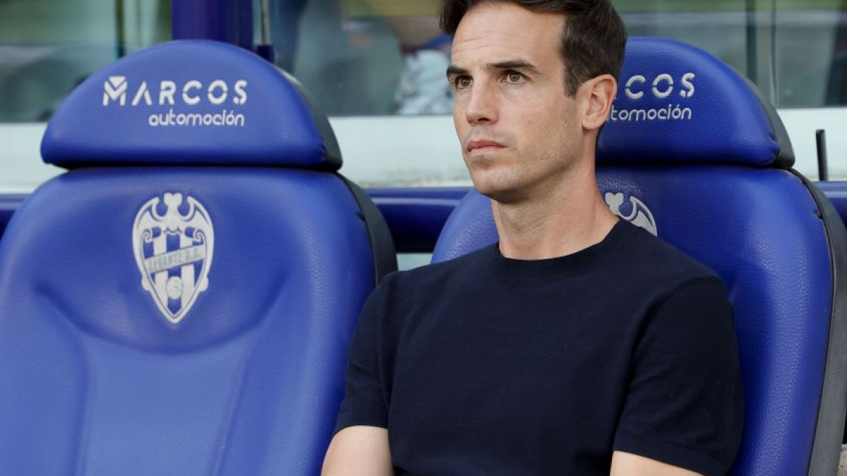  Iñigo Pérez: &quot;Lo que ha sucedido hoy es lo más difícil en el fútbol&quot; 