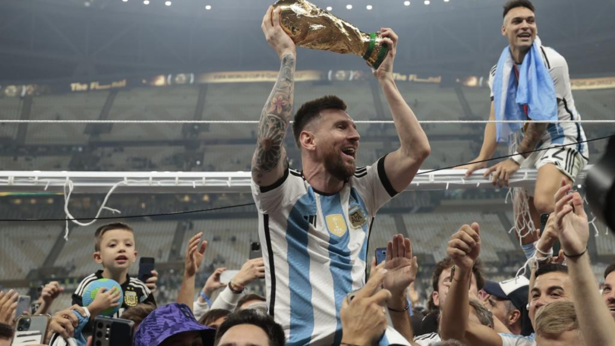 Messi Cheers on Argentina's U20 Team After World Cup Final Loss to Morocco