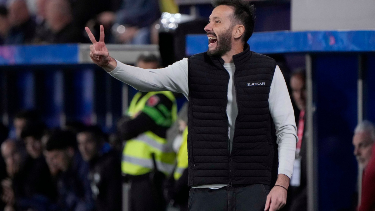  Corberán: “Un punto, visto lo visto, refleja una evolución en la mentalidad del Valencia” 