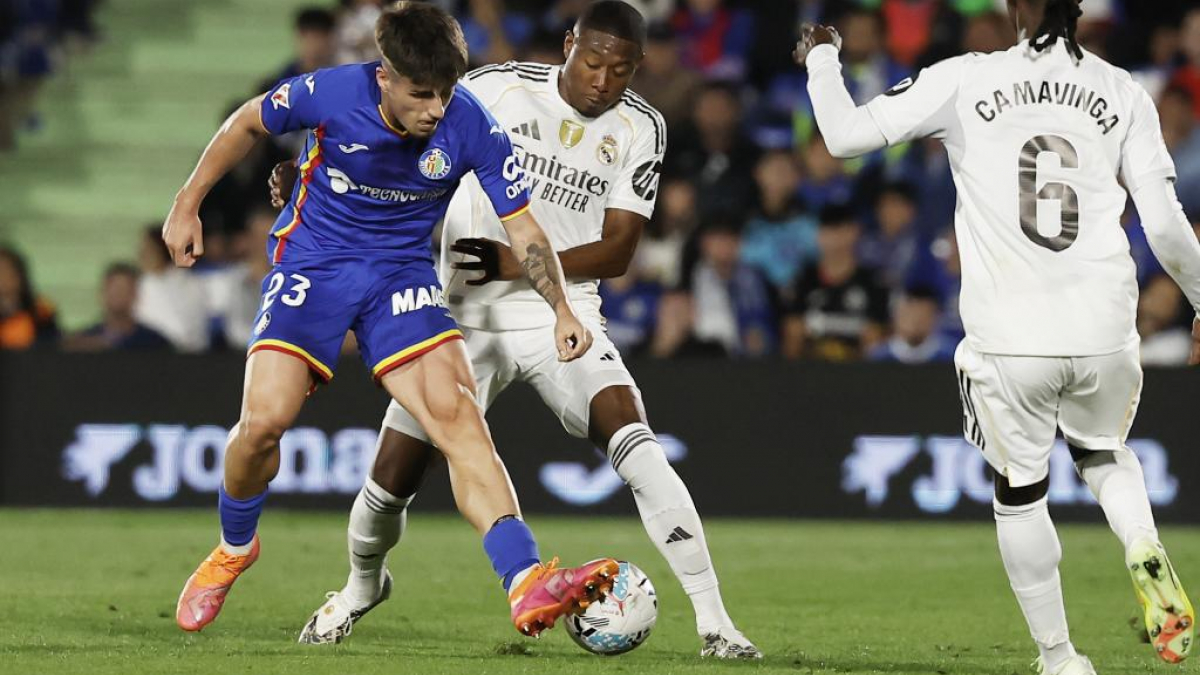 ديفيد ألابا يغيب عن الكلاسيكو بسبب إصابة في الساق