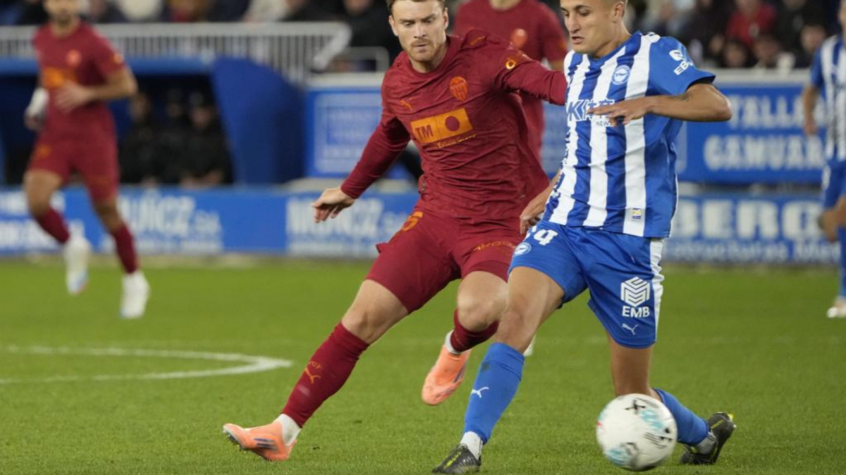  El Valencia, una plantilla con &#039;puntos de mejora&#039; sobre el césped 