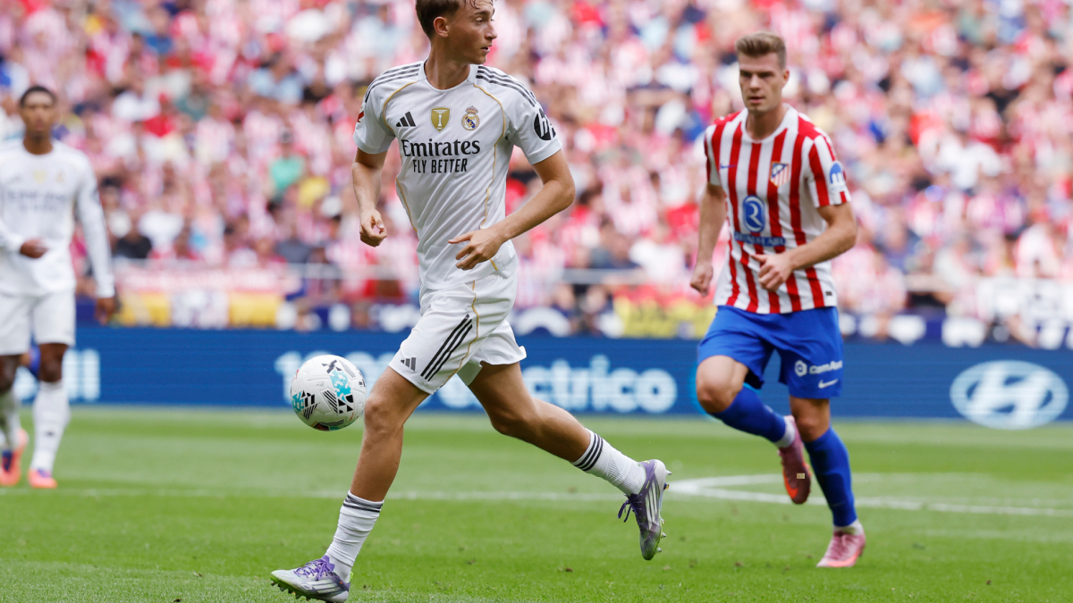 دين هويجسن يعود للتدريبات ويستعد لأول كلاسيكو مع ريال مدريد