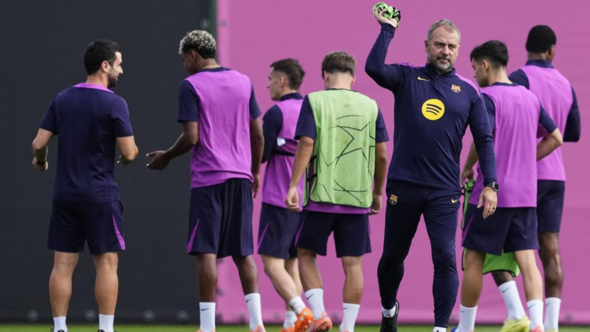 كوندي يسافر إلى مدريد ضمن تشكيلة برشلونة لمواجهة ريال مدريد رغم الإصابات