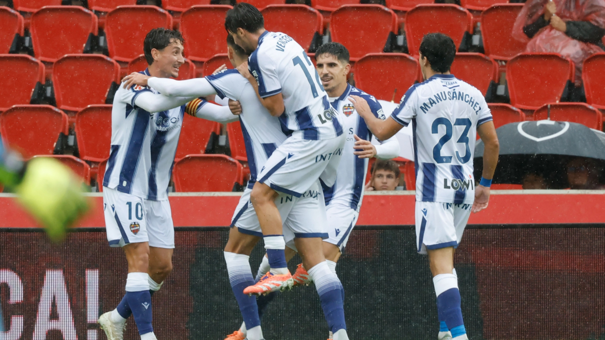  El Levante, como visitante, tiene números de Conference League 