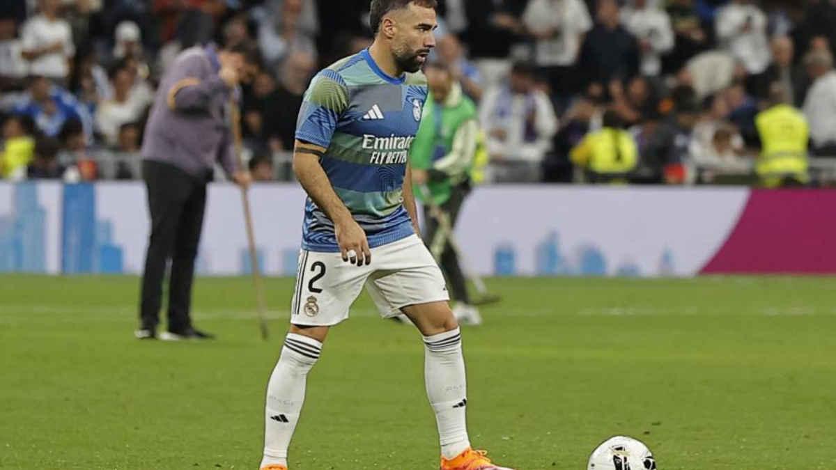 إصابة داني كارفاخال في الركبة تستدعي جراحة وغيابه عن ريال مدريد لمدة تتراوح بين شهرين إلى ثلاثة أشهر