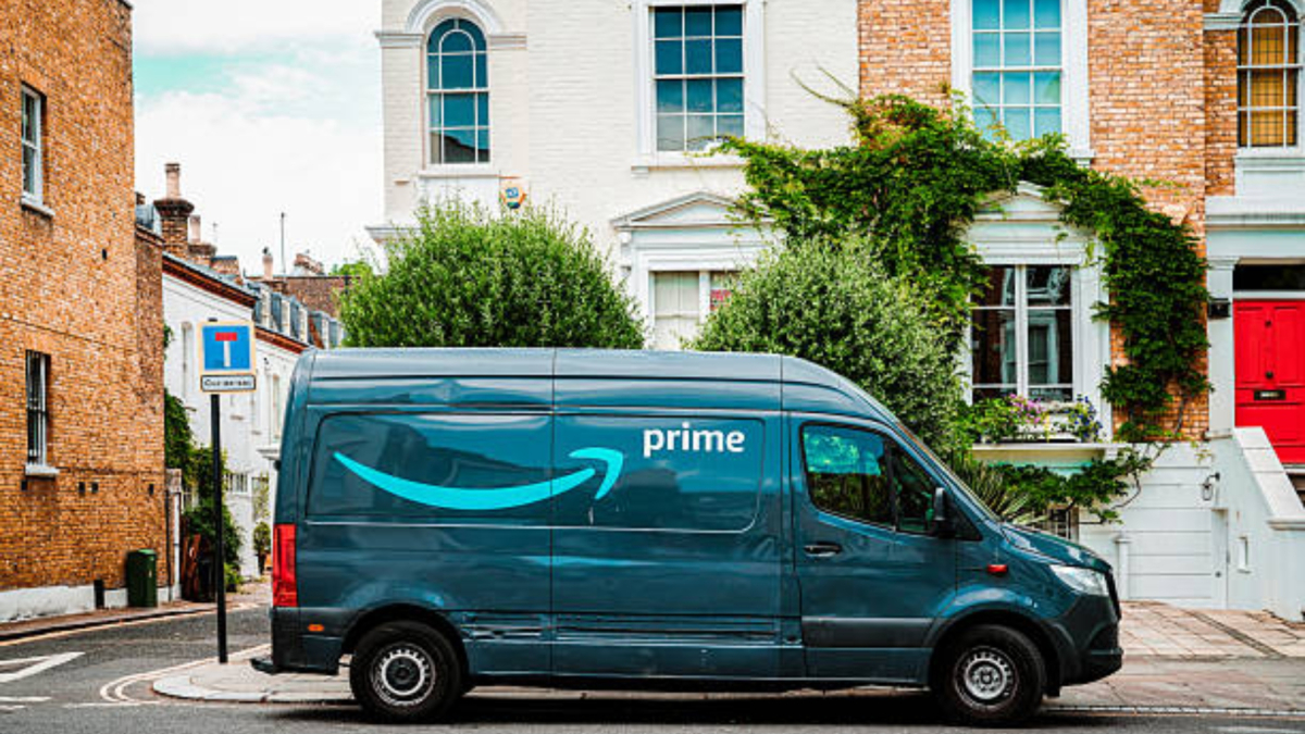 Amazon to Cut 30,000 Corporate Jobs in Latest Downsizing Move