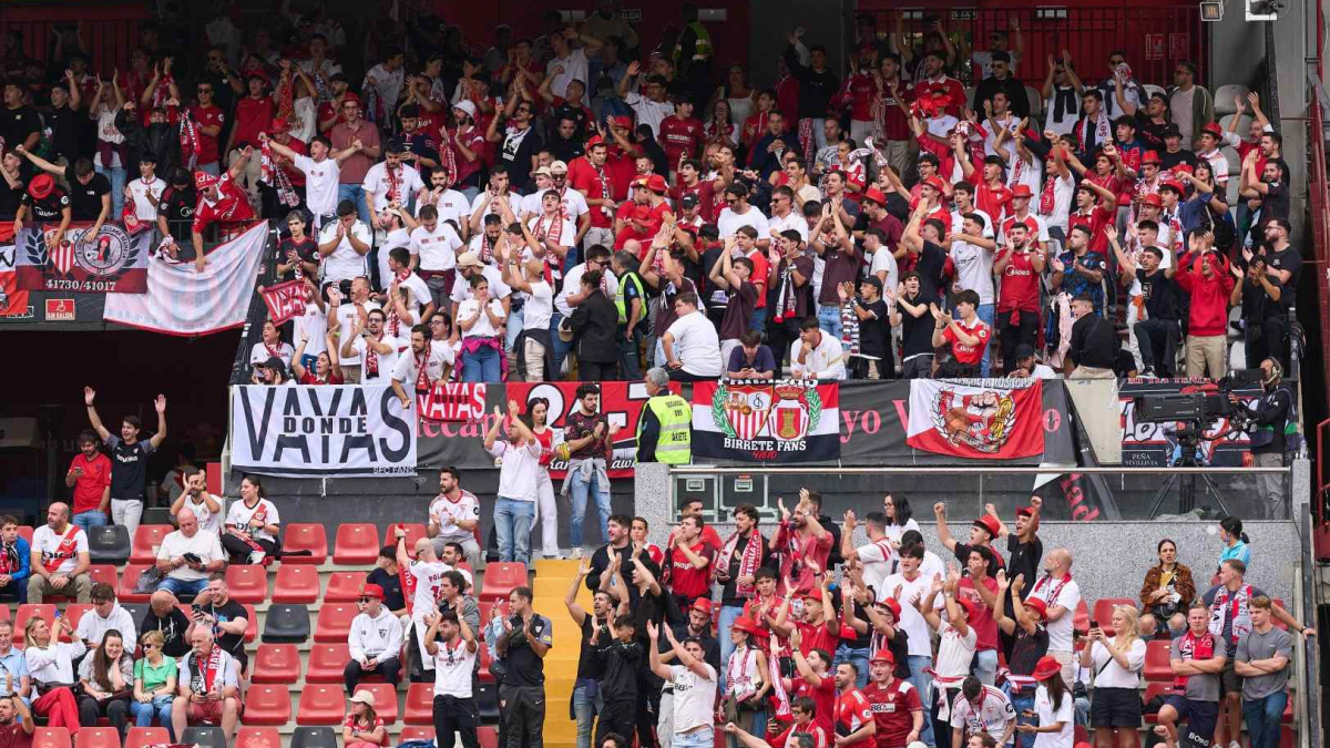  LaLiga denuncia insultos contra España, Joan García y Simeone 