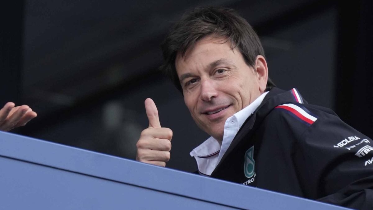 Wolff avisa a sus rivales: "Prefiero tener un coche rápido y con fallos que ser lento y fiable"