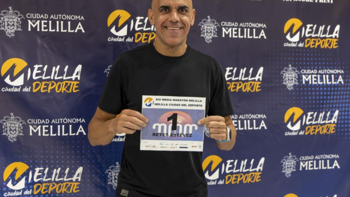 Reyes Estévez gana el Medio Maratón de Melilla, pero sin récord de España