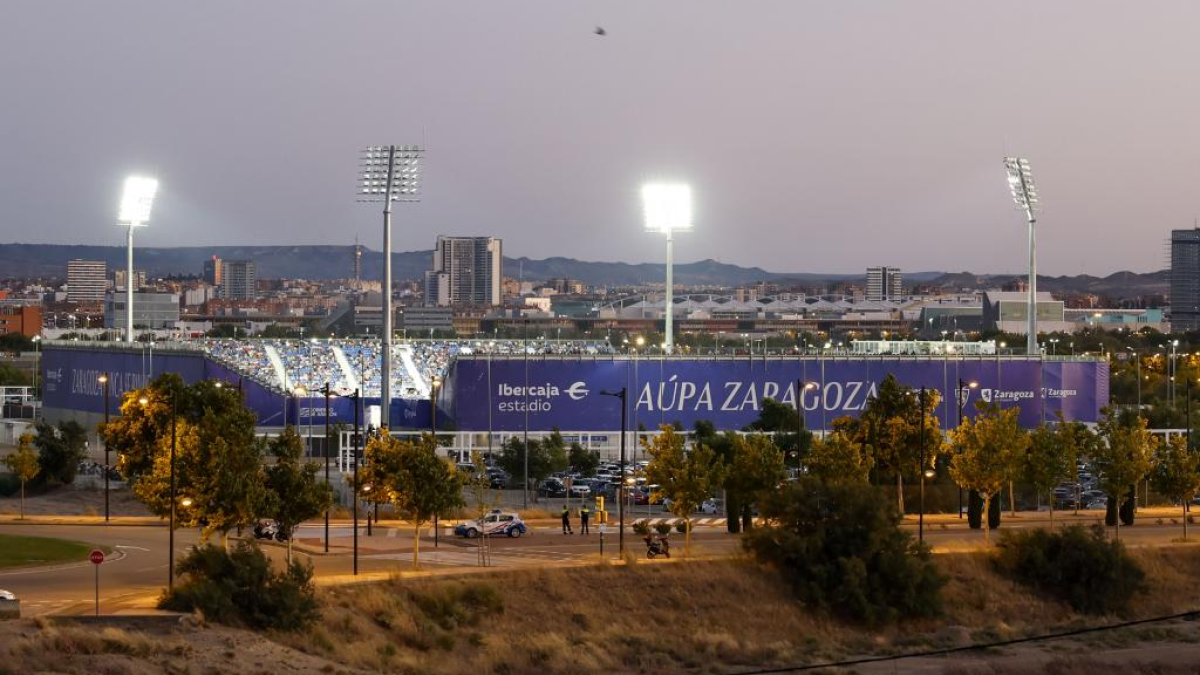 Intenso duelo entre Ebro y CA Osasuna en Zaragoza remueve el panorama futbolístico