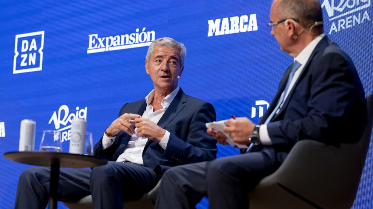 Gil Marín critica al Barça y a Julián Álvarez por sus declaraciones