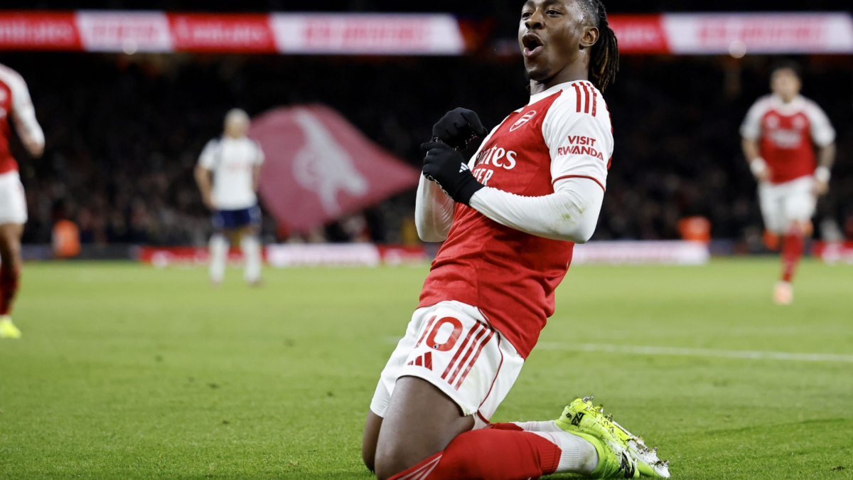 Arsenal compite con Liverpool y Chelsea por el delantero Kenan Yildiz de Juventus