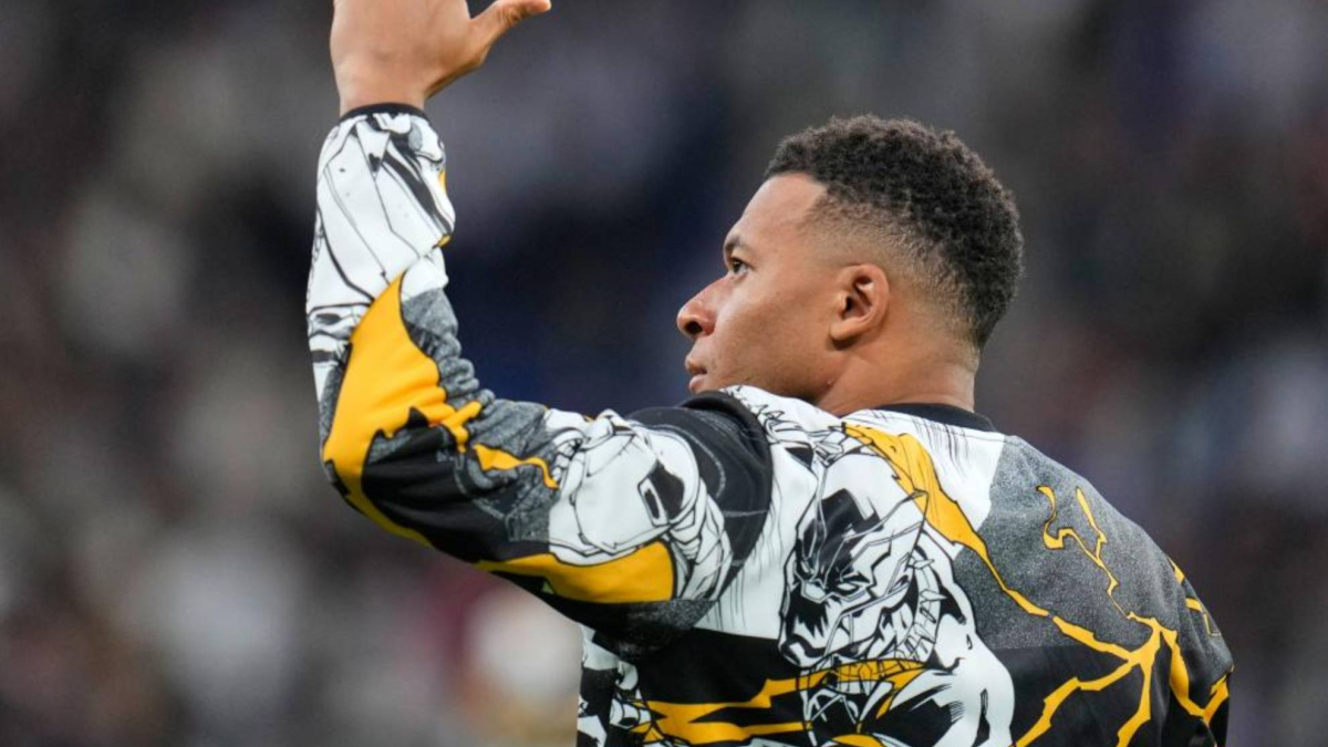 Image for Mbappé entra en la lista de convocados para medirse al City