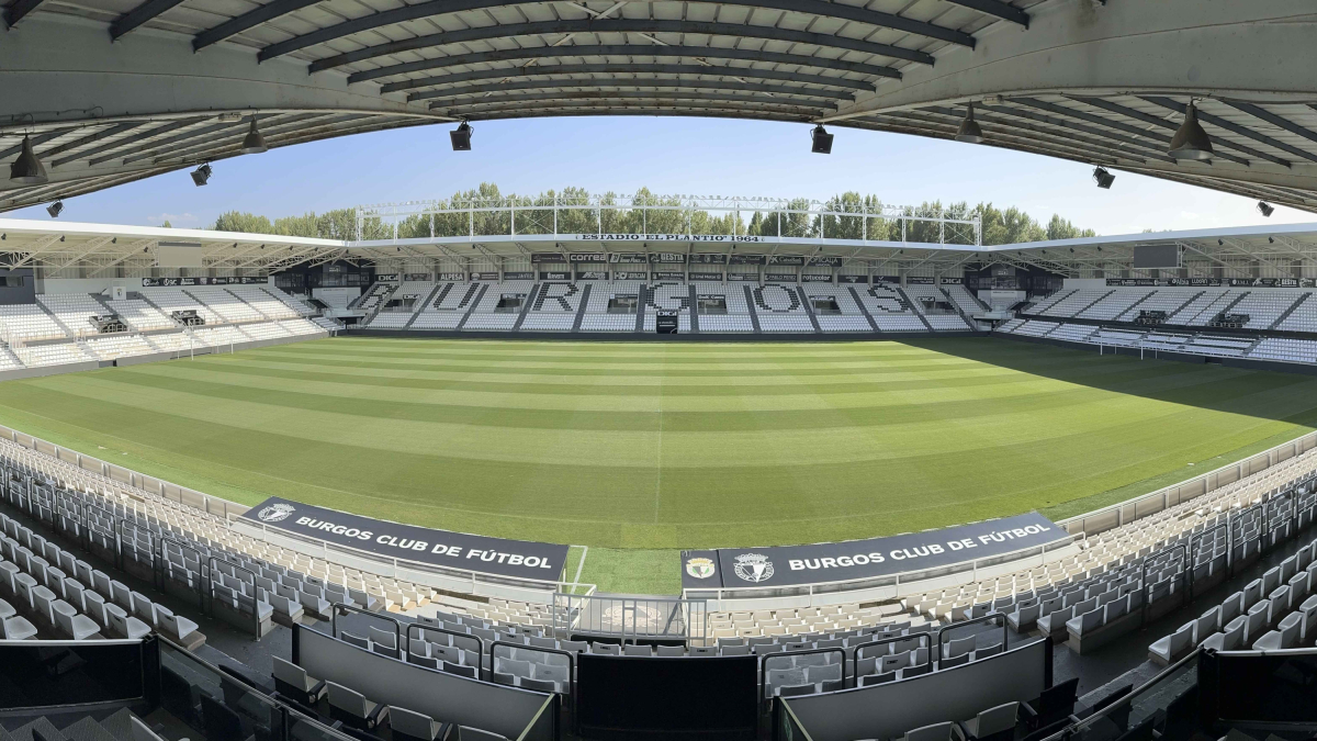 El Rayo Vallecano elige El Plantío como estadio alternativo en caso de no poder jugar en Vallecas