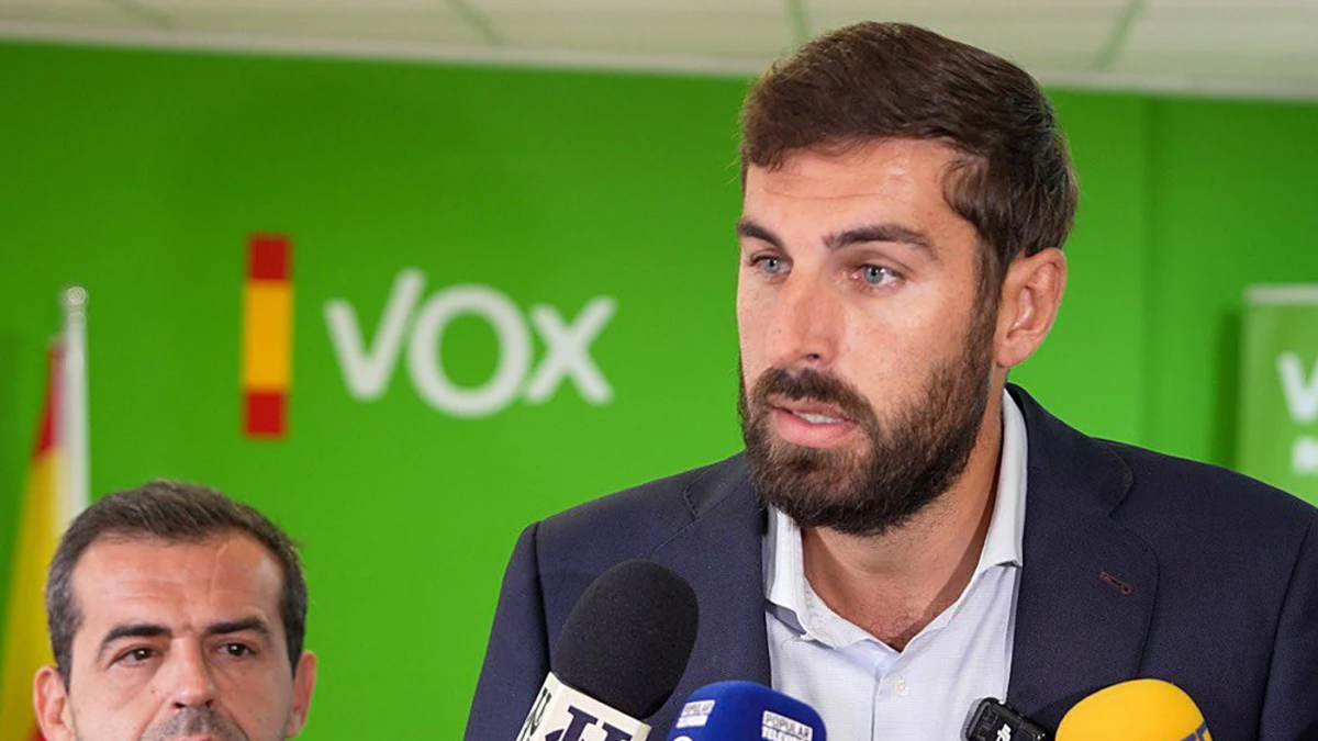 Antelo, ex del Real Madrid de baloncesto, podría salir de la dirección de VOX
