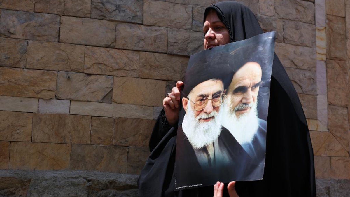 Irán amenaza a Europa con "consecuencias" si participa en la ofensiva