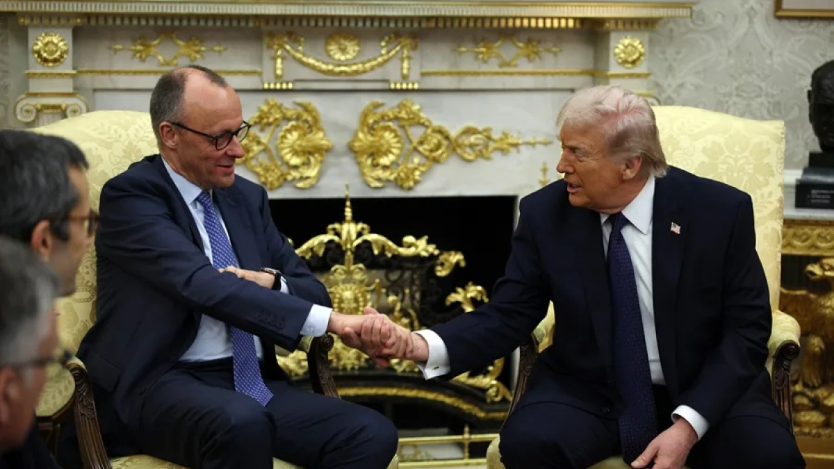 El canciller alemán Friedrich Merz frena en seco a Trump tras su amenaza a España