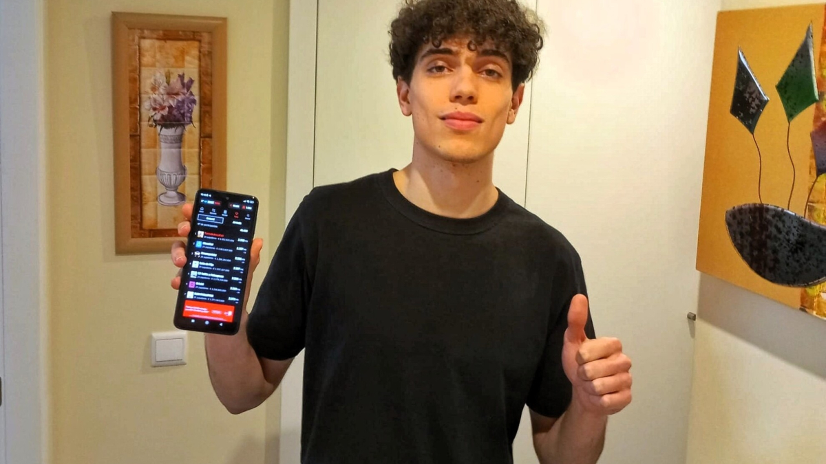 "Carlos Álvarez puede ser más decisivo que Mbappé o Lamine"