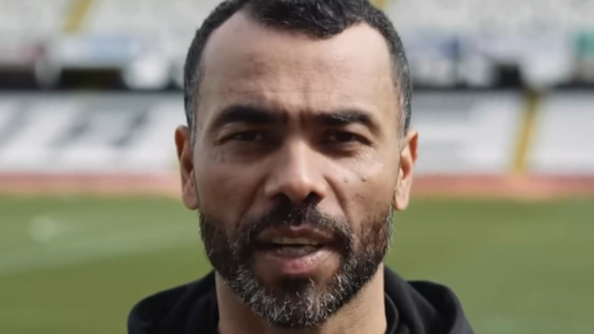 Ashley Cole làm huấn luyện viên trưởng Cesena
