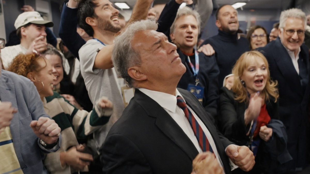 Laporta, baile y baño de champán por el sondeo