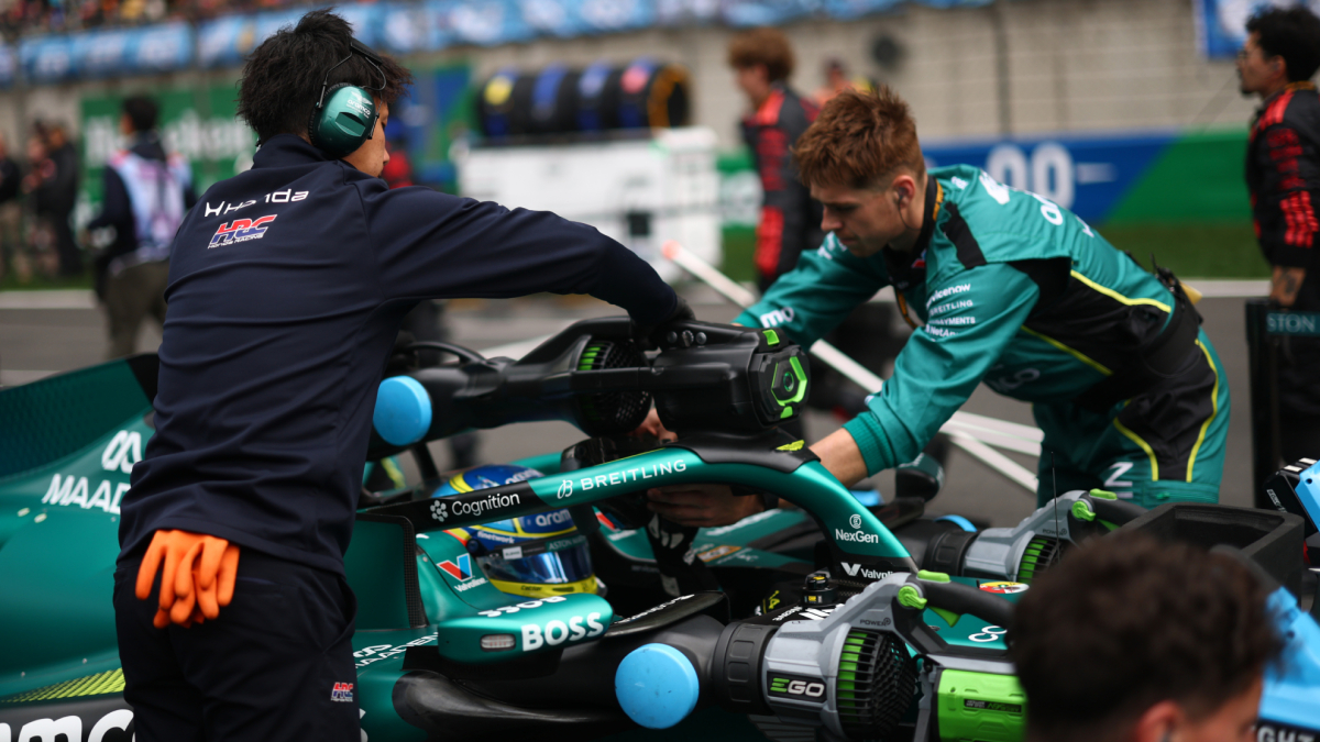 La resurrección de Aston Martin va para largo: "Tres o cuatro... meses"