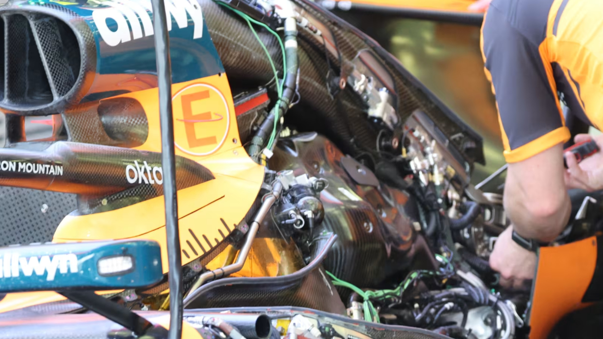 McLaren: el campeón se despeña