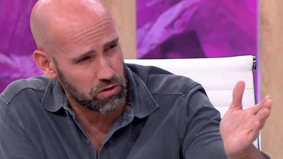 Gonzalo Miró estalla en pleno directo contra los gastos en sanidad pública: "Quieres echarle la responsabilidad a Pedro Sánchez, que en esto no tiene absolutamente nada que ver"