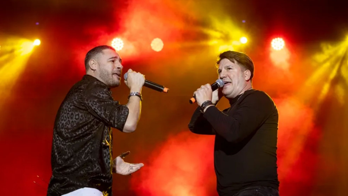 Lucas esprime delusione per la mancanza di trasparenza da parte di Andy riguardo i piani musicali