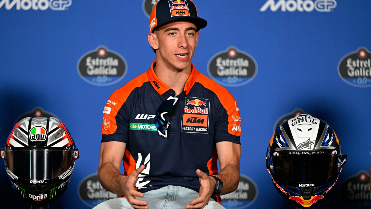 Acosta se quita presión: "Quienes tienen que estar delante son los demás"