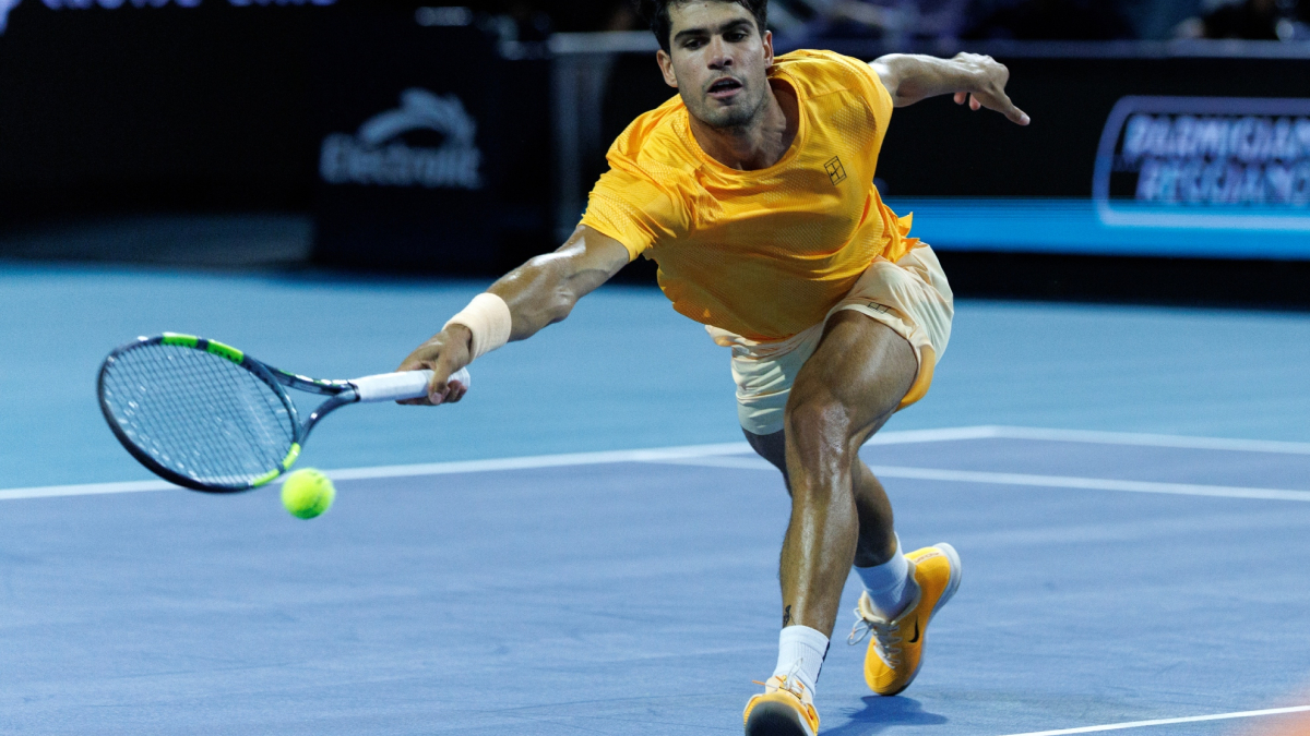 Alcaraz - Korda: a qué hora es y dónde ver hoy en TV y online el partido de Miami