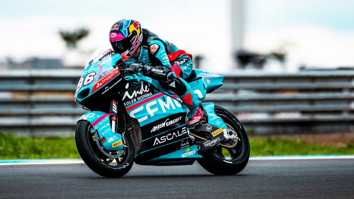 Holgado, de la repesca a la pole en Moto2